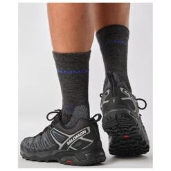 Chaussures De Randonnée Salomon X Ultra Pioneer Aero Black Ebony Blue Ashes -Magasin De Randonnée Et De Camping b318a1c5444eb81b50a0a0b461869653a5a863b7 E23SALOCHA3362747 902